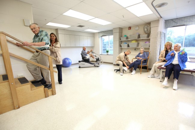 The Laurels of Galesburg: Rehab Gym